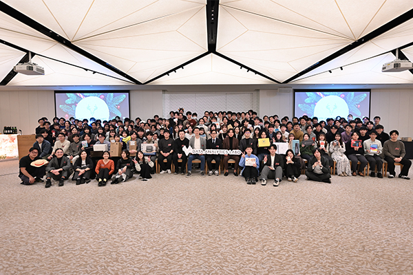 データアナリティクスラボ