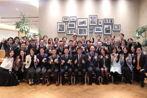 アチーブメントＨＲソリューションズ