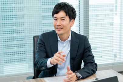 interview_261007_04.jpg